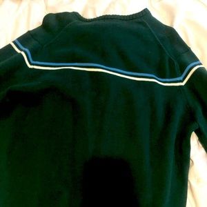 Emerald Green Izod Designer Sweater with a Vintage Classic Vibe